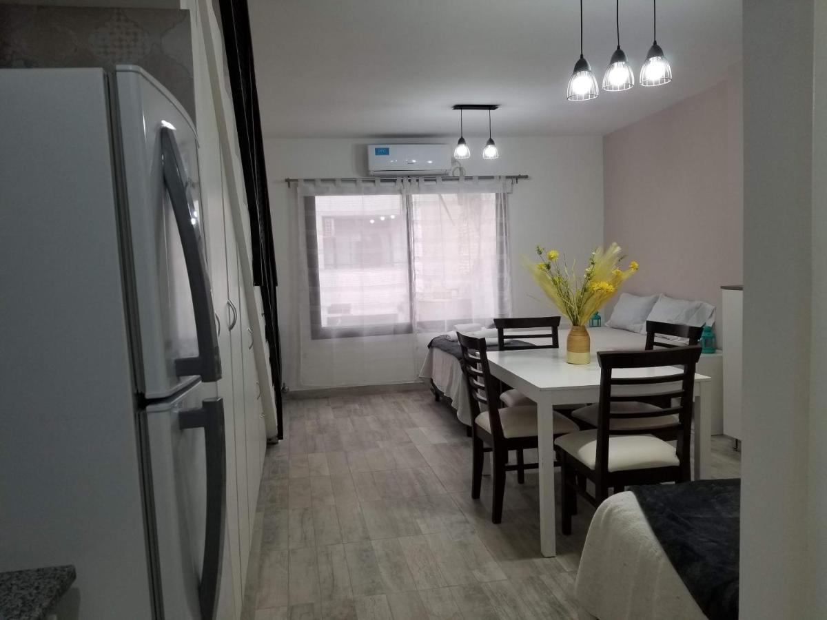 Green Apt Apartment *